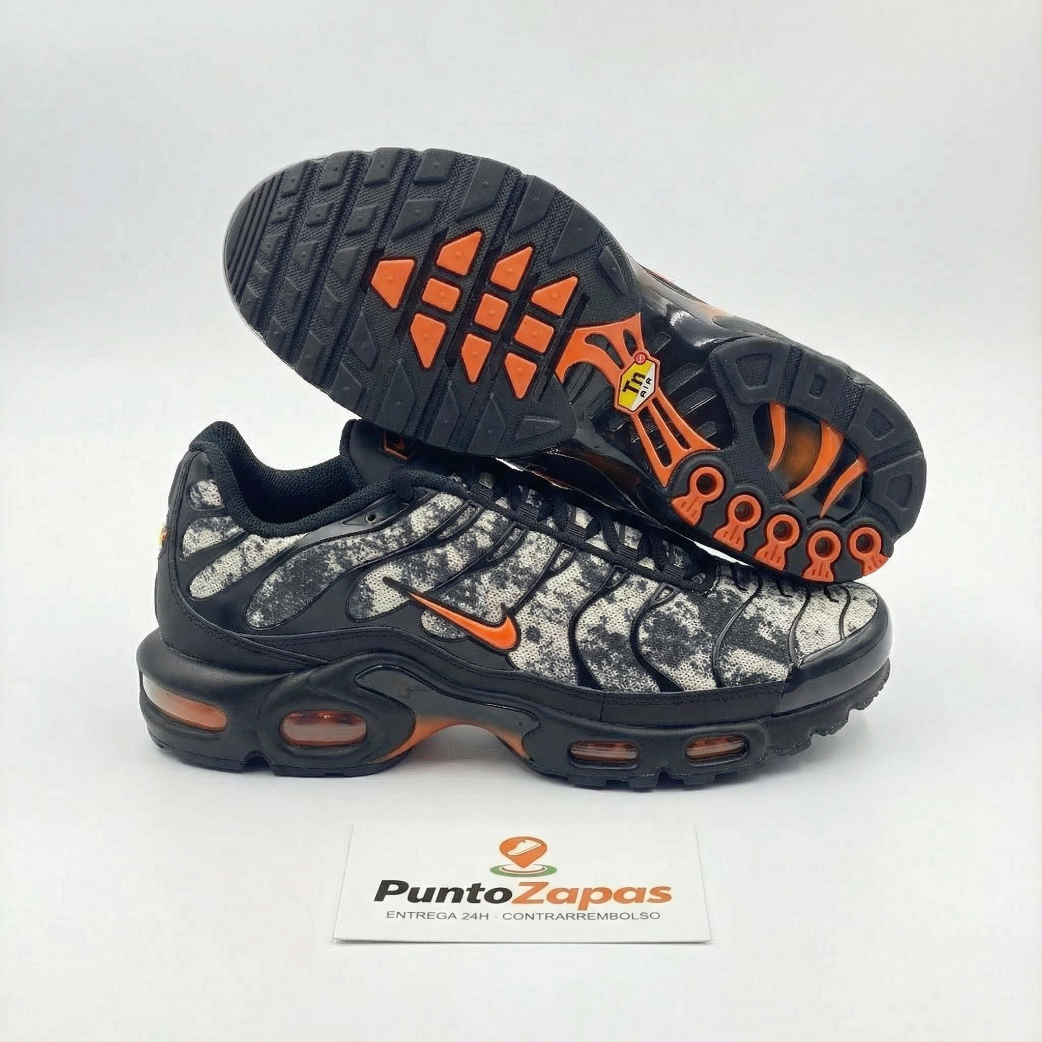 NIKE TN NEGRO/NARANJA